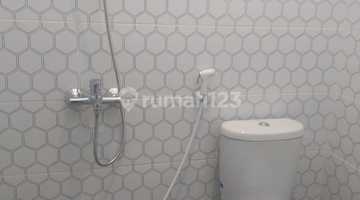 kamar mandi rumah baru letak strategis di