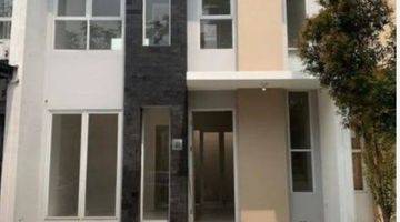 tampak depan rumah dalam cluster graha bintaro