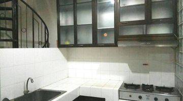 Gambar 3 Dijual Rumah Darmo Indah Barat Furnished Sudah Renovasi SHM - Sertifikat Hak Milik