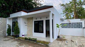 Gambar 2 Rumah Cantik Murah Timur RSUD Prambanan Sleman