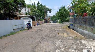 Gambar 2 Rumah terawat Budi Luhur, Kotak 16x25, Hadap Utara, Cocok untuk kosan dan kantor