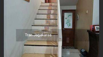 Gambar 1 Rumah 2lt Hook Cluster Jagakarsa