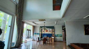 ruang tamu rumah mewah pik cluster favorit