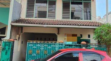 Gambar 1 Rumah 2 Lantai Bisa Buat Kost2an di Rawamangun