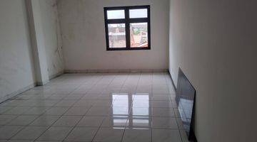 Gambar 5 Dijual Ruko 3.5 Lantai Jatinegara