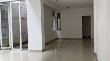 Gambar 2 Dijual Rumah Cluster 2 Lt Siap Huni
pondok Indah ,jakarta Selatan