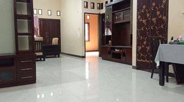 Gambar 1 Rumah Unfurnished SHM di Mampang Indah, Sawangan, Depok, Depok