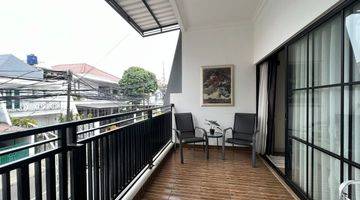 Gambar 1 Rumah di Pondok Indah, Jakarta Selatan