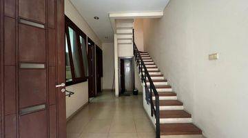 Gambar 3 Pondok Indah Boulevard Premium Area Turun Harga Shm