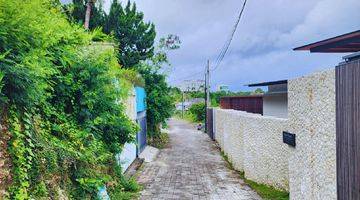 Gambar 4 Tanah Kecil Unblocked Sea Dan Airport View di Jimbaran