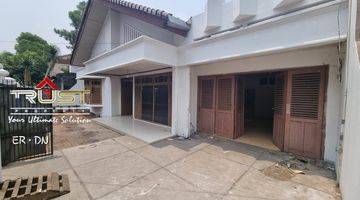 Gambar 2 Dijual Cepat Rumah Hitung Tanah. Dalam Perumahan Kawasan Pesanggrahan Jakarta Selatan