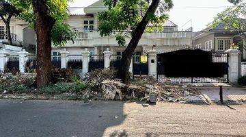 Gambar 4 Rumah Mewah di Kawasan Elite Pondok Indah Jakarta Selatan