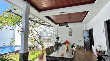 Gambar 3 Rumah Sutera Jingga Luas 480m2, Private Pool