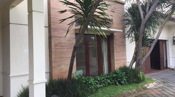 Gambar 1 Bungalow House Kemang Timur, South Jakarta