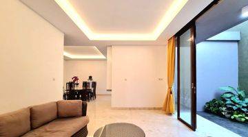 Gambar 4 Minimalist House And Bright In A Nice Surrounding