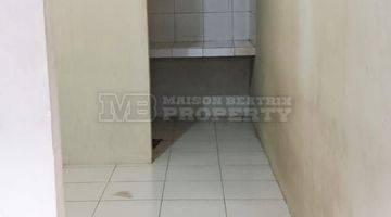 Gambar 5 Jual Cepat Kontrakan 9 Pintu Dekat Unpam Viktor Tangsel