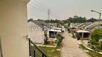 Gambar 5 Rumah 2 Lantai Cantik Dan Siap Huni, Harga Dibawah Harga Developer