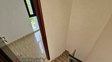 Gambar 5 Dijual Rumah Baru Bangunan Berkualitas The Icon Bsd Tangerang T1126