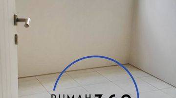 Gambar 3 Dijual Rumah Rapi 3 Lantai Vanya Park Bsd Vpk0301