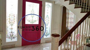 Gambar 1 Dijual Rumah Full Furnish Ada Kolam Renang Vermont Parkland Bsd