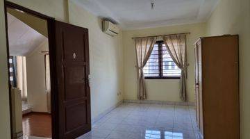 Gambar 4 Disewakan Cepat Rumah Siap Huni 2 Lantai 8x18