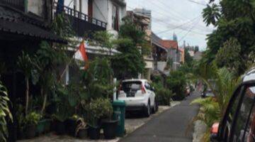 Gambar 2 Rumah Di Tengah Kota Metropolitan Bisa Buat Kost2 an