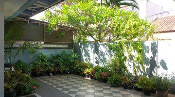 Gambar 2 Rumah 2 Lantai Bagus Furnished SHM di Kebon Jeruk Indah, Jakarta Barat