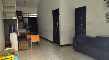 ruang keluarga rumah 1,5lantai di taman holis
