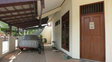 Gambar 5 Rumah 2 Lantai Bagus Unfurnished SHM