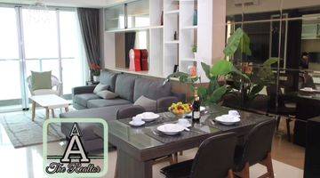 Gambar 4 Kemang Village 2 Bedrooms With Balcony