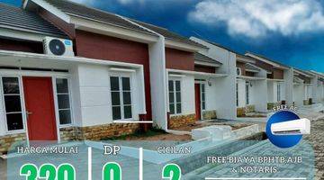 tampak depan rumah siap huni dekat citra