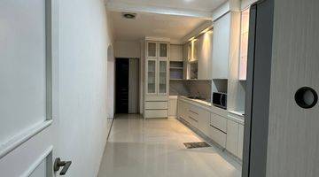 Gambar 3 Dijual Rumah Emerald Gading Serpong Semi Furnish