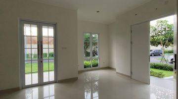 Gambar 3 Rumah Allicante Type Hoek Gading Serpong