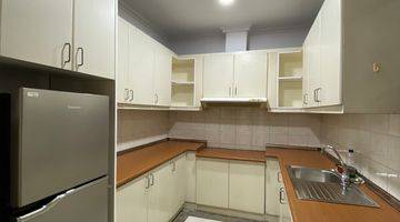 dapur apartemen kedoya elok 3 kamar