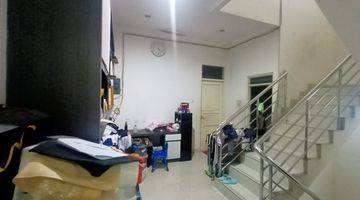 Gambar 4 Dijual Rumah 3 Lantai Di Tanah Sereal, Jakarta