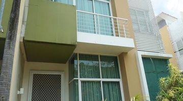 Gambar 1 Rumah  Bagus di De oaze Tomang , Tomang Semi Furnished