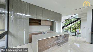 Gambar 2 DIJUAL RUMAH CLUSTER LYNDON NAVAPARK BSD ADA LIFT