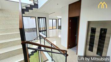 Gambar 4 DIJUAL RUMAH CLUSTER LYNDON NAVAPARK BSD ADA LIFT