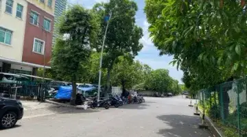 Gambar 1 Ruko 4 Lantai Lokasi Bagus Puri Britania Purii Indah Jakarta Barat