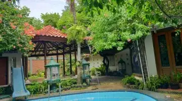 Gambar 1 Rumah Interior Semi Furnished Kondisi Bangunan Bagus Palmerah, Jakarta Barat