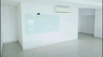 Gambar 3 Kantor Neo Soho Podomoro City 124 m 4M SHM Bagus