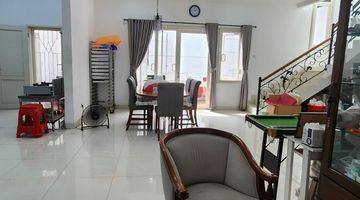 Gambar 2 Rumah 2 Lt Di Puri Indah., Bagus, Jual Cepat