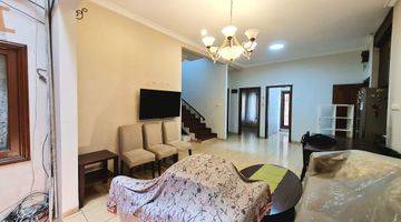 Gambar 3 Dijual Rumah Full Furnished Resinda Karawang