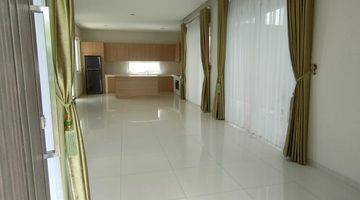 Gambar 4 For Rent Rumah Di Serenia Hills Type Ultimate 2 Lantai Bagus Sekali Semi Furnished