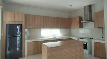 Gambar 1 For Rent Rumah Di Serenia Hills Type Ultimate 2 Lantai Bagus Sekali Semi Furnished