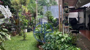 tampak depan  rumah furnished sudah renovasi shm