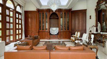 Gambar 4 Luxury Eurpoean Classic Design Di Pondok Indah