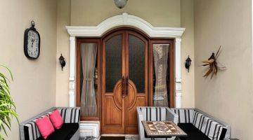 Gambar 5 Rumah Luxury Classic Area Strategis Duren Tiga 