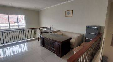 Gambar 3 Rumah Cozy Siap Huni Semi Furnish Central Park Kota Wisata Cibubur