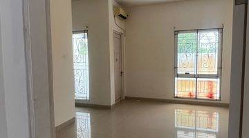 Gambar 2 Dijual Rumah 2 Lantai Di The Maple, Tanjung Bunga Makassar